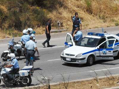 Ο ένας τους ξέφυγε